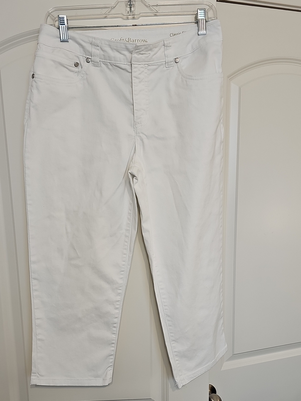croft & barrow White Classic Fit Straight Leg Capris